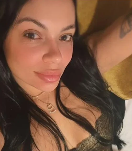 Daniella sexy Brazilian - Stirling escort - Seductive Seekers