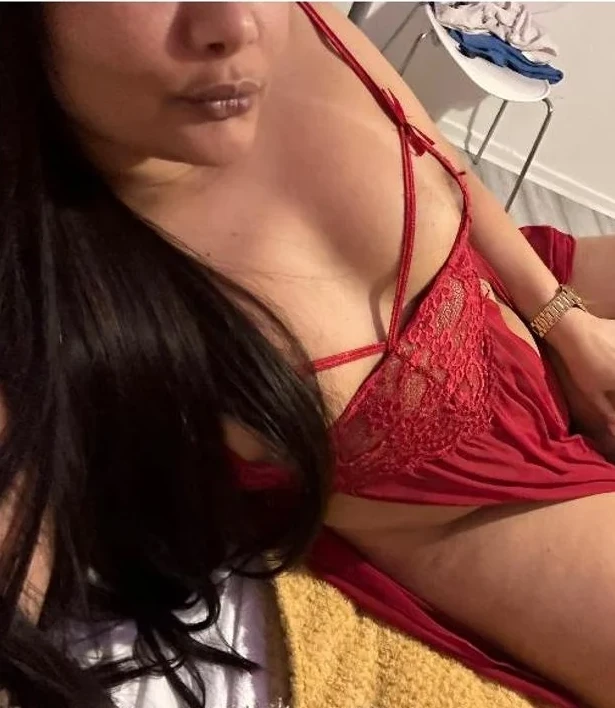 CURVE GIRL BIG ASS PARTY INCALLOUTCALL 🎉🎈🥳 - Northampton escort - Seductive Seekers