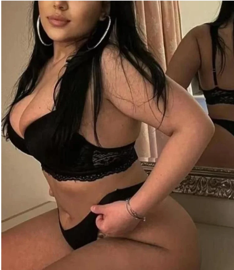 Danny 🇧🇷 hot girl - Oldham escort - Seductive Seekers