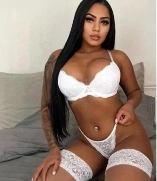 Hot girl Giulya call me OUTCALL ONLY new here - Croydon escort - Seductive Seekers