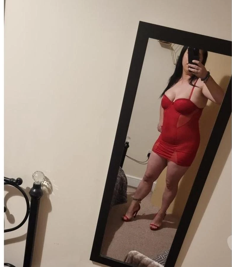 BELLA❤️PARTY GIRL😘NEW IN TOWN🔥ONLY OUTCALL ❤️ - Airdrie escort - Seductive Seekers