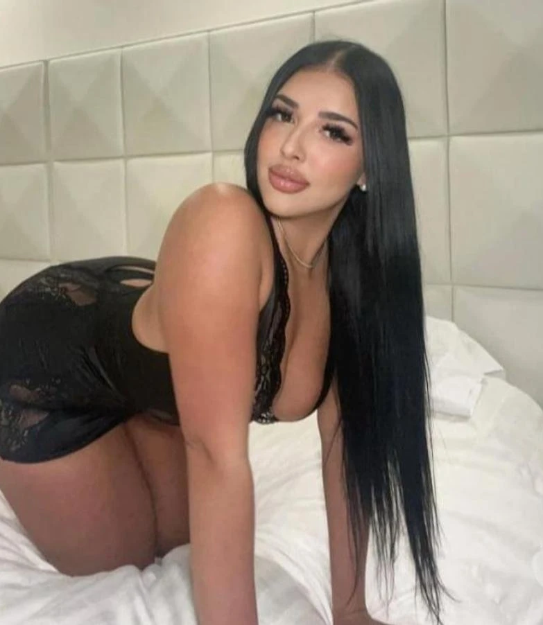 🎀 TINA 🎀 OUTCALL CURVY BUSTY ESCORT 🎀 - Dagenham escort - Seductive Seekers