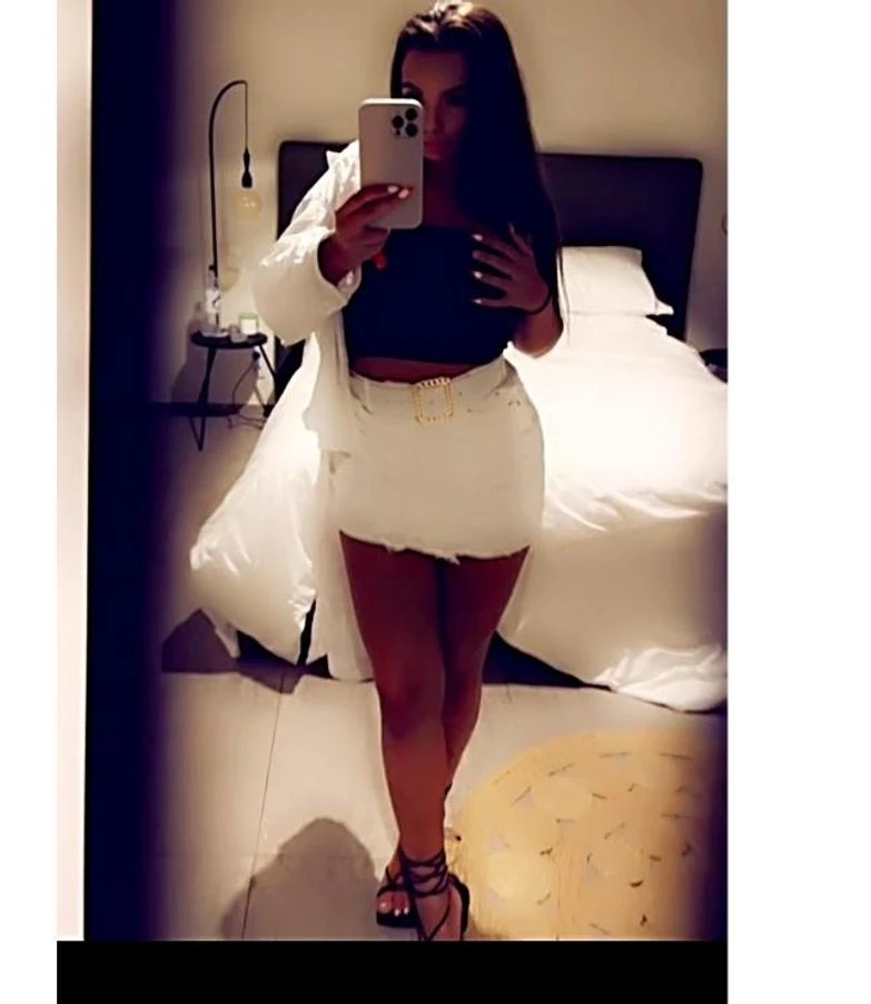 Coco brunette 💋 - Grantham escort - Seductive Seekers