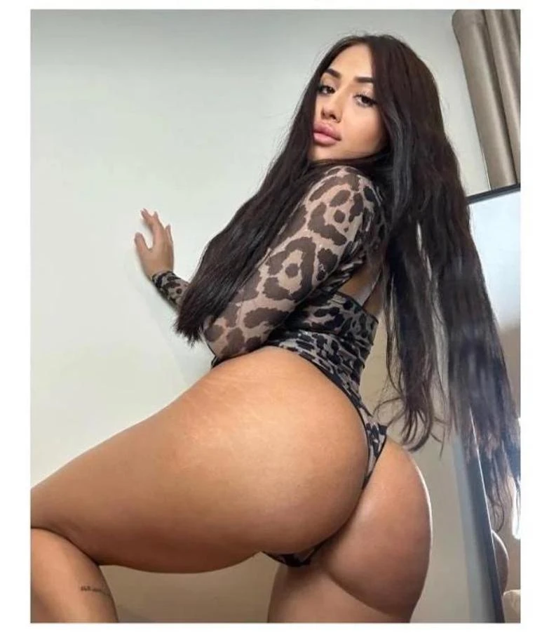 EmmaPorn🔥Genuine💯Big boobs big ass💯New party🥂 - Hemel Hempstead escort - Seductive Seekers