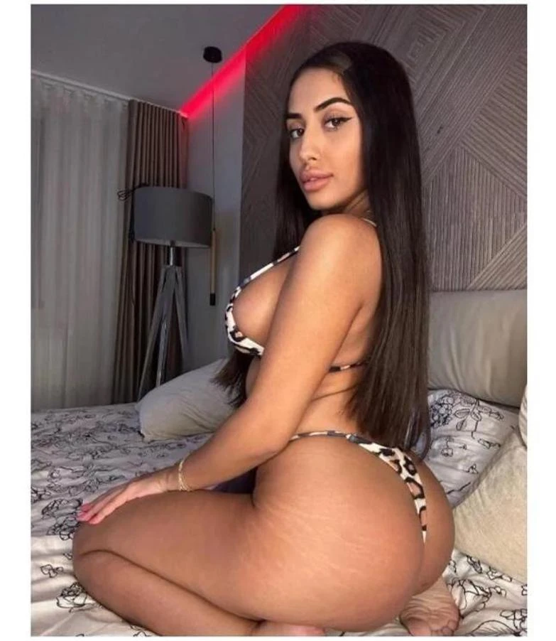 EmmaPorn🔥Genuine💯Big boobs big ass💯New party🥂 - Hemel Hempstead escort - Seductive Seekers