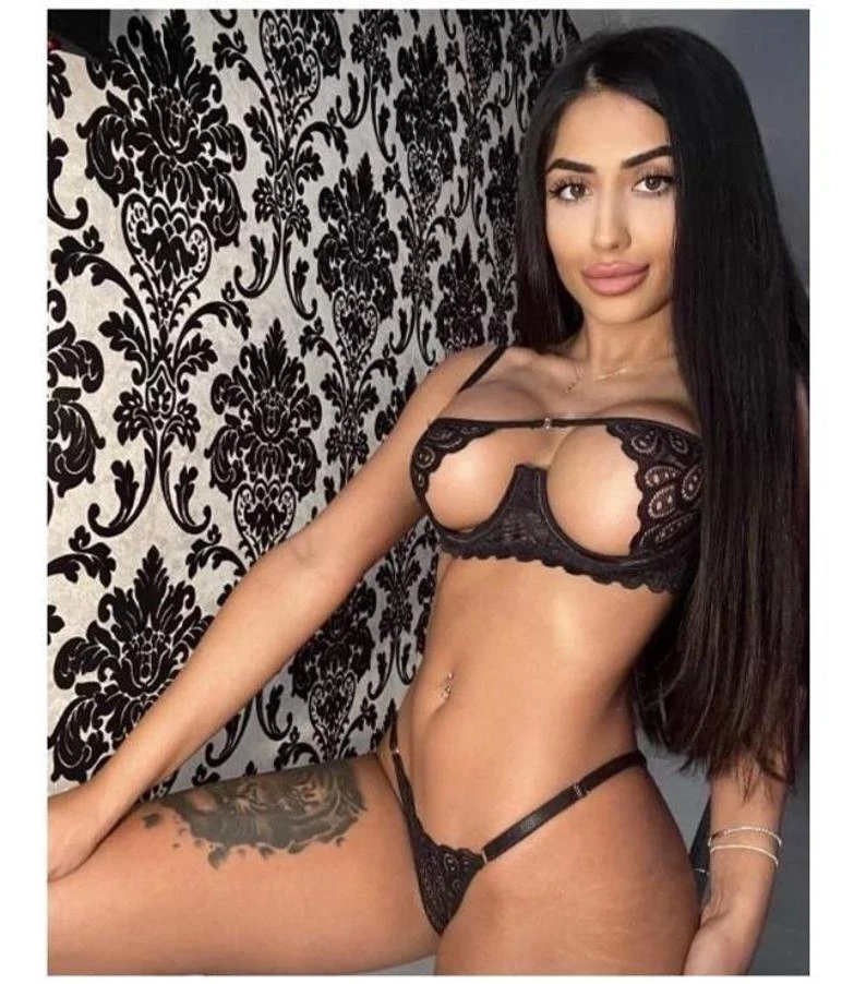 EmmaPorn🔥Genuine💯Big boobs big ass💯New party🥂 - Hemel Hempstead escort - Seductive Seekers