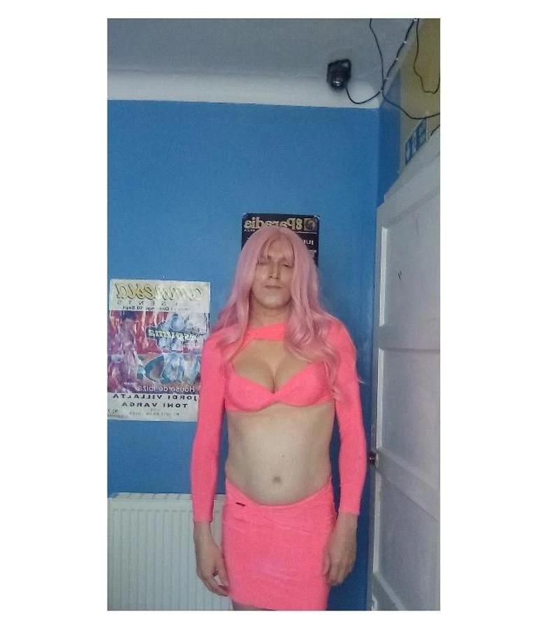 Sexy Crossdresser 🏳️‍🌈 - Paisley escort - Seductive Seekers