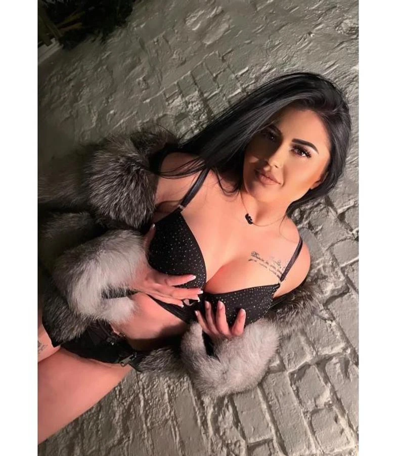 💯New In Town Ana 💯 - Staines escort - Seductive Seekers