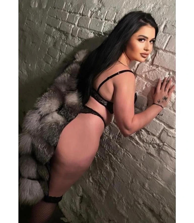 💯New In Town Ana 💯 - Staines escort - Seductive Seekers