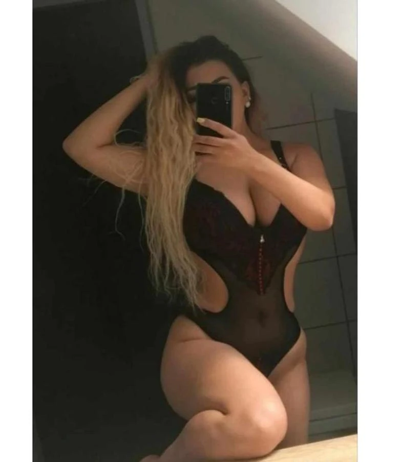 Michaela💎luxury💗 party 💗 - Wellingborough escort - Seductive Seekers