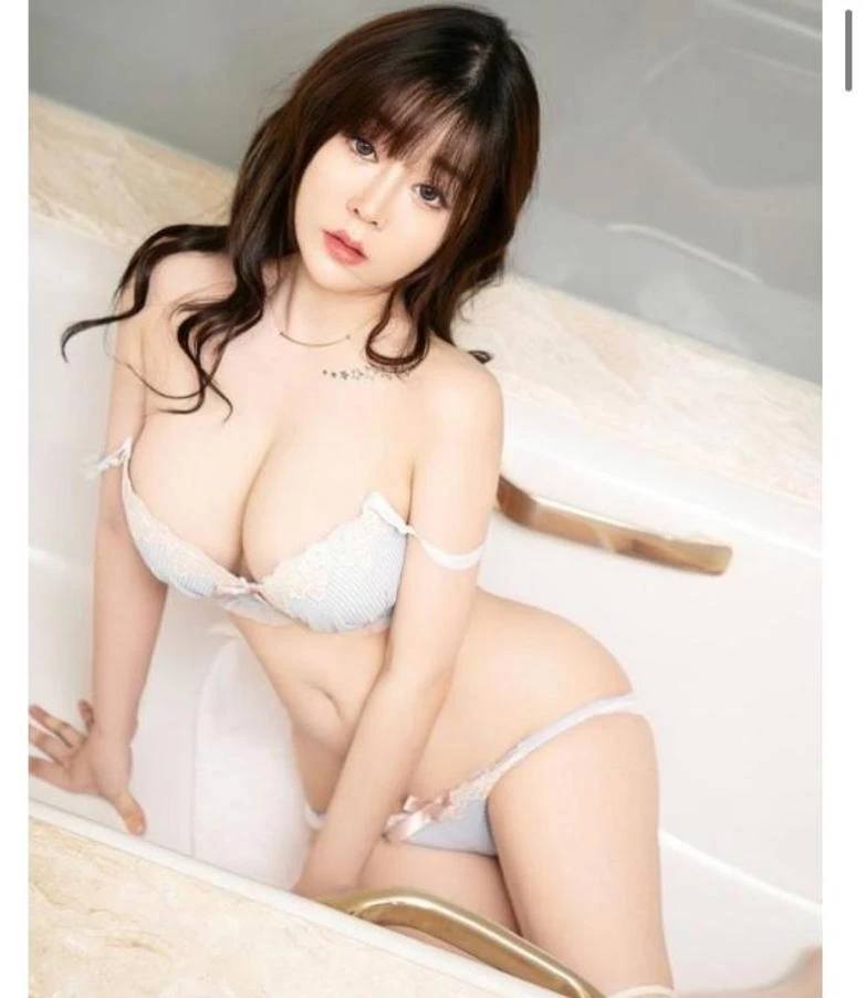 👑Japanese New Girl👑Stay One week❤️ - Prestwich escort - Seductive Seekers