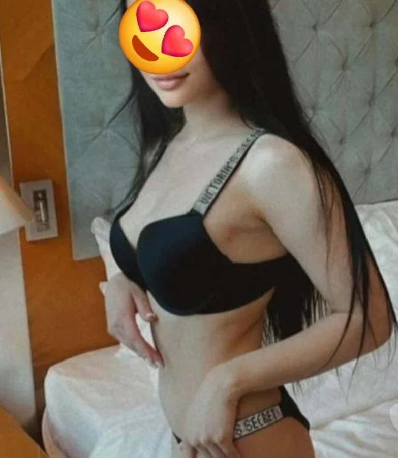 Sabrina❤️‍🔥 party girl ❤️ - Eccles escort - Seductive Seekers