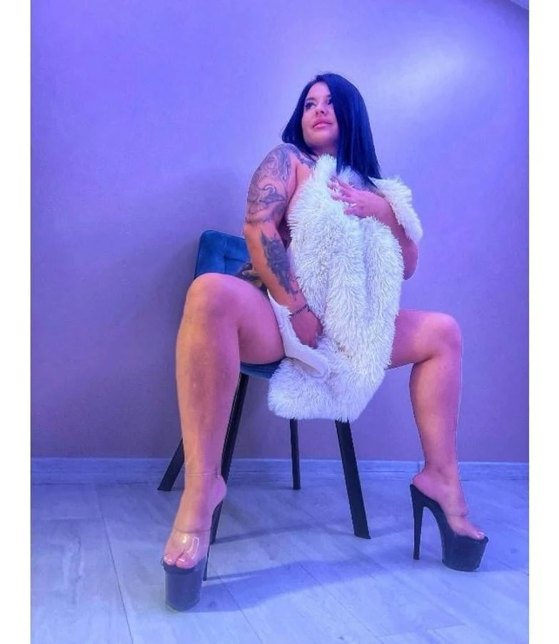 Gloria ! My PICTURE is 100%REAL - Harlow escort - Seductive Seekers