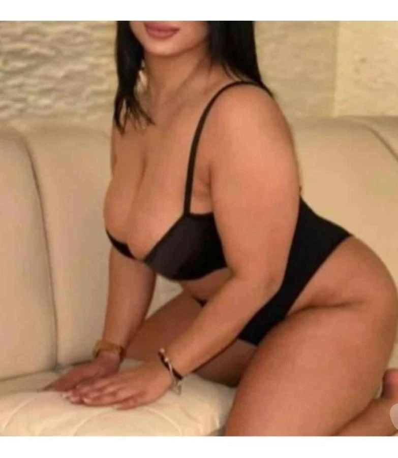 New in town tina 🥰 best service 😘😗party girl ❤️ - Welling escort - Seductive Seekers