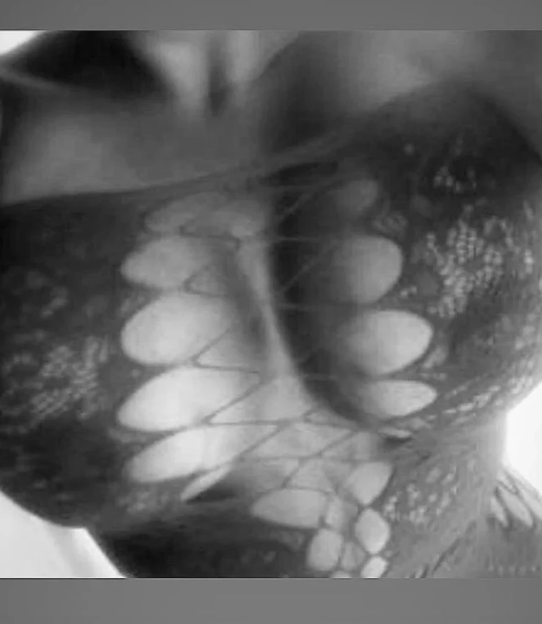 Naughty But Nice - Deeside escort - Seductive Seekers