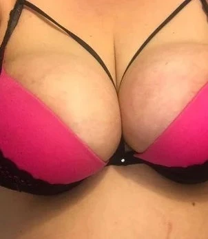 Nicola English lady profile picture - Telford escort - Seductive Seekers